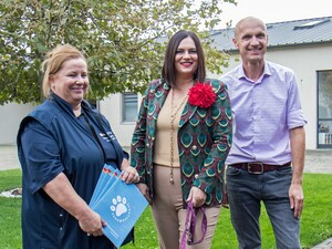 Foto mit Yvonne Millard, Astrid Eisenkopf und Wolfgang Böck